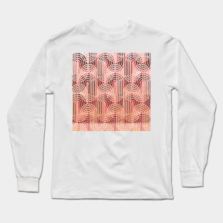 Wavy pattern in warm tones Long Sleeve T-Shirt